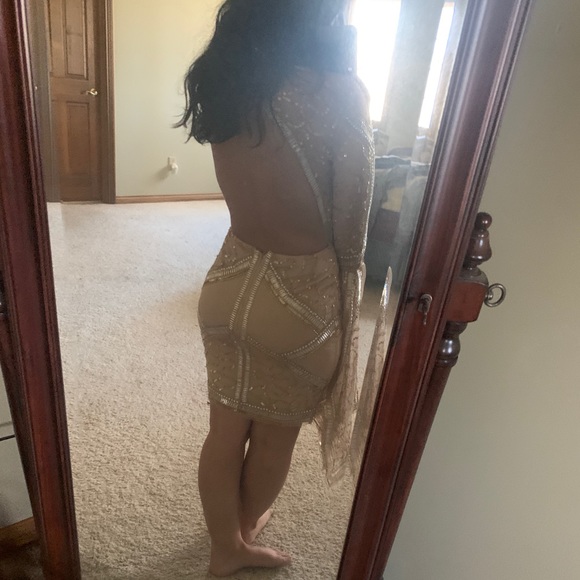 Embellished bodycon dress - Picture 2 of 6